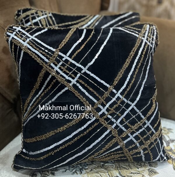 Black Cushion