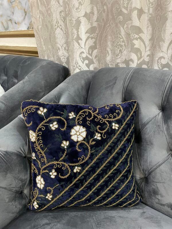Cushion Cover (Exclusive pieces)
