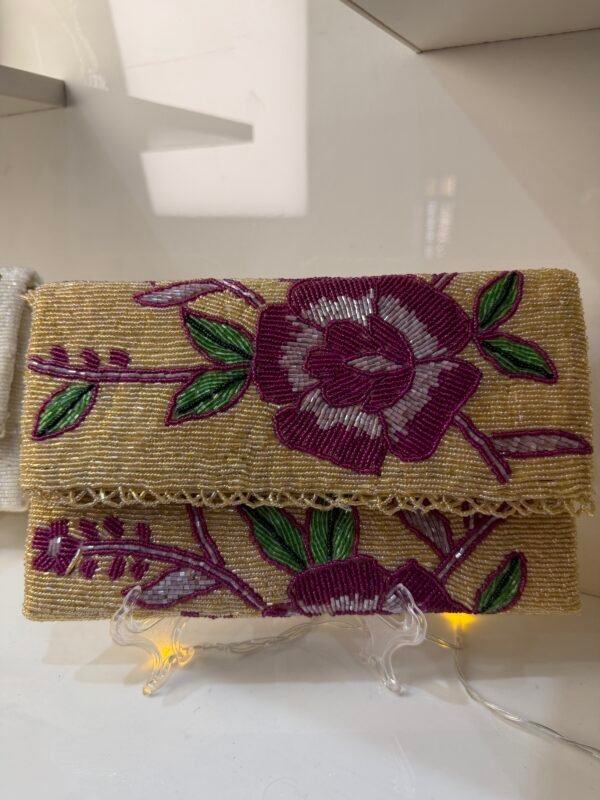 Hand Crafted Clutch Summer'26