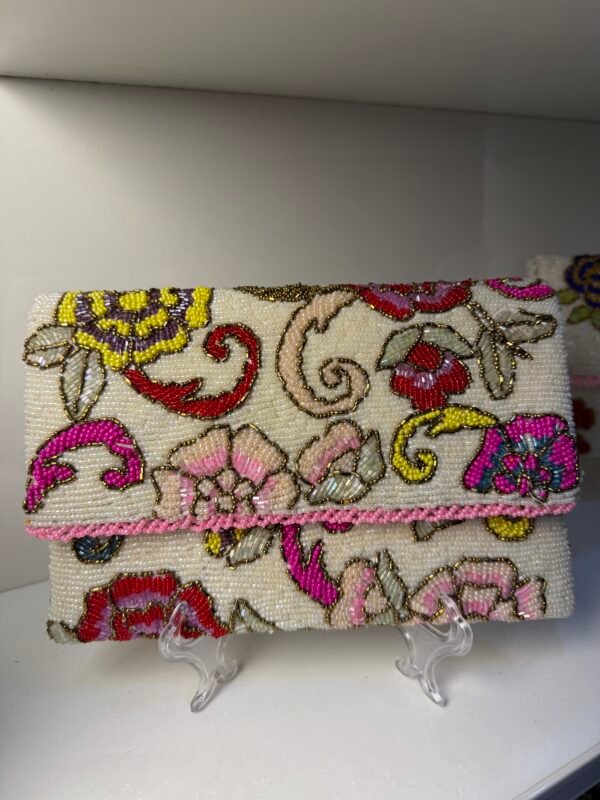 Hand Crafted Clutch Summer'26
