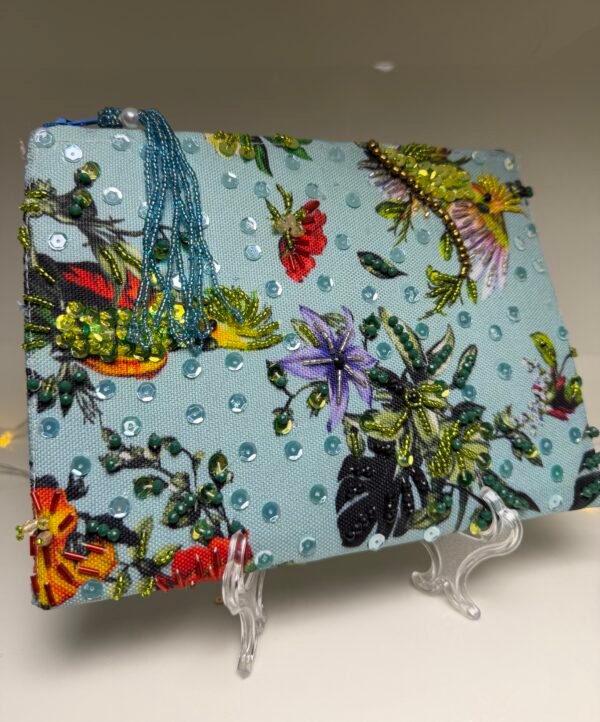Makhmal Exclusive Handmade Pouch