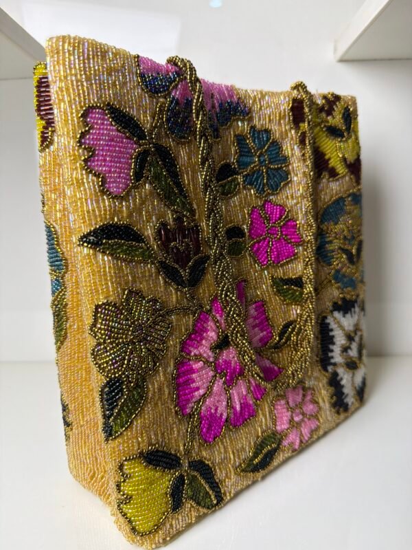 3D Embellished Premium Floral