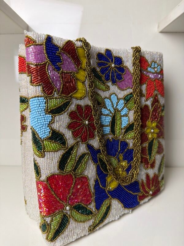3D Embellished Premium Floral
