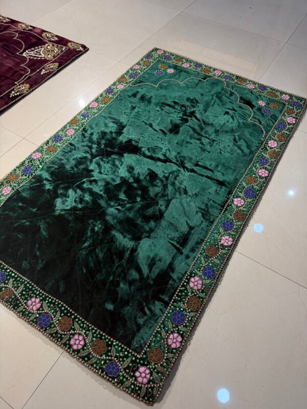 Green Hand Crafted Exclusive Prayer Mat